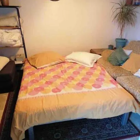 Spacieux Et Calme, Proche Centre Et Gare, Wifi Apartment *